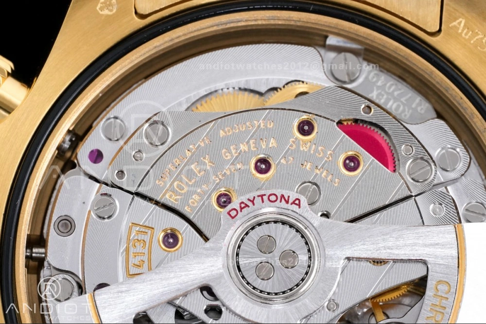 2025 Daytona 126508 QF 1:1 Best Edition Green YG Dial on YG Bracelet QF4131 V6 (Gain Weight) SmoothTexture 493