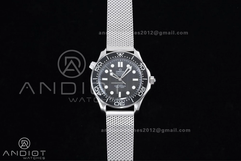 2025 New Seamaster 300 VSF 1:1 Best Edition Black Dial on SS Mesh Bracelet SA TimelessDesign 19