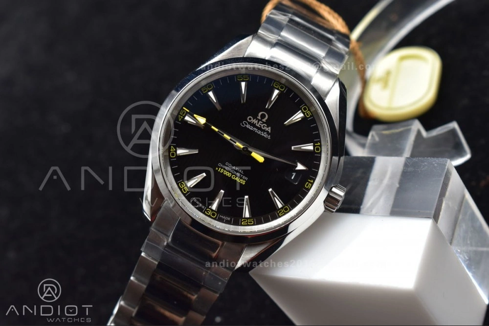 Aqua Terra 150M SS VSF 1:1 Best Edition Black Dial Bumblebee On SS Bracelet A TechFriendly 24