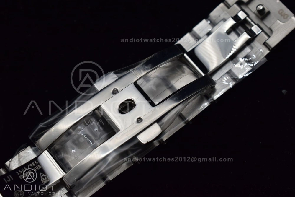 Aqua Terra 150M SS VSF 1:1 Best Edition White Dial On SS Bracelet A Comfortable 16