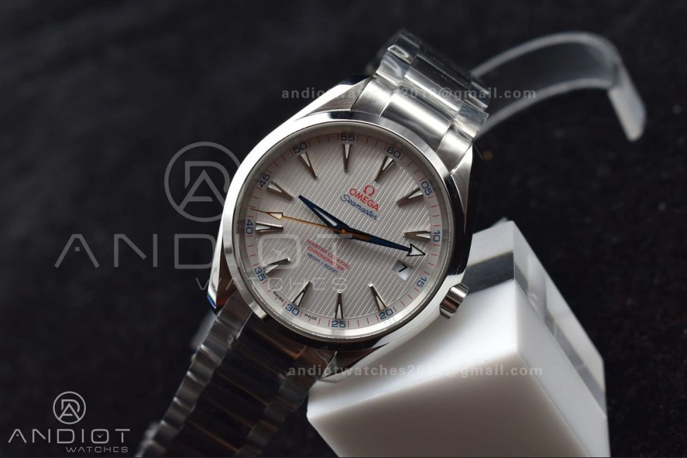 Aqua Terra 150M SS VSF 1:1 Best Edition White Dial On SS Bracelet A Comfortable 16