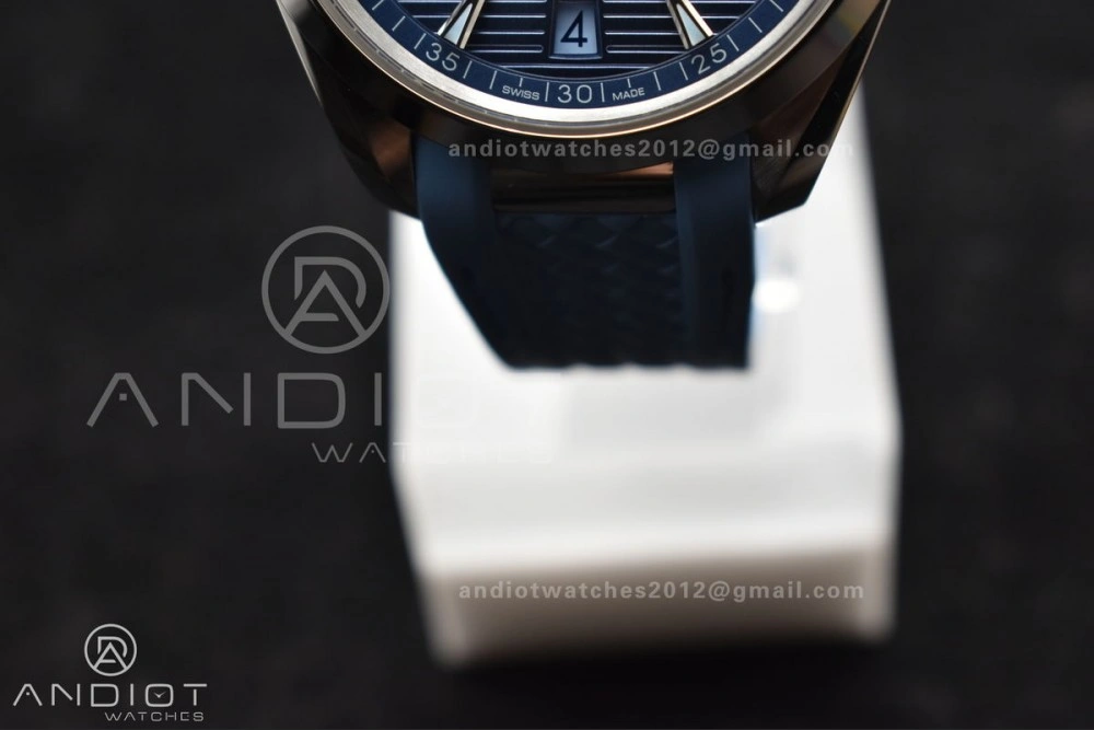 Aqua Terra 41mm VSF 1:1 Best Edition Summer Blue Dial on Blue Rubber Strap A8900 Super Clone Lightweight 515