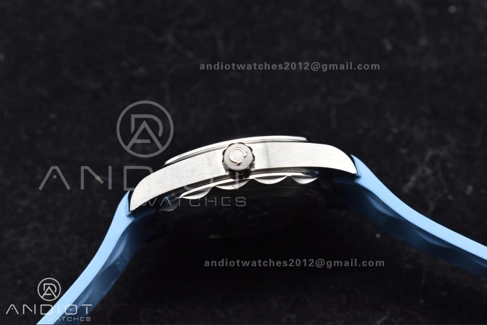 Aqua Terra 41mm VSF 1:1 Best Edition Summer Blue Dial on Blue Rubber Strap A8900 Super Clone Lightweight 515