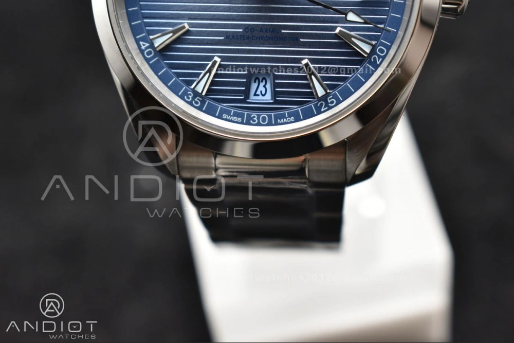 Aqua Terra 41mm VSF 1:1 Best Edition Summer Blue Dial on Stainless Bracelet A8900 Super Clone Sophisticated 12