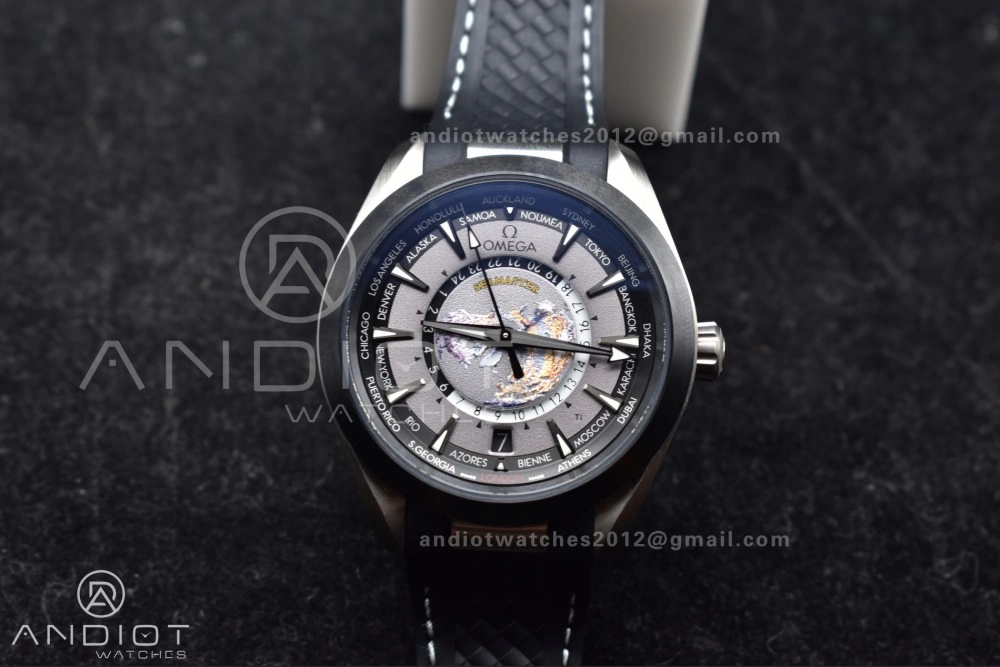 Aqua Terra GMT Worldtimer 43mm Titanium VSF 1:1 Best Edition on SS Bracelet A8938 Super Clone Packable 22