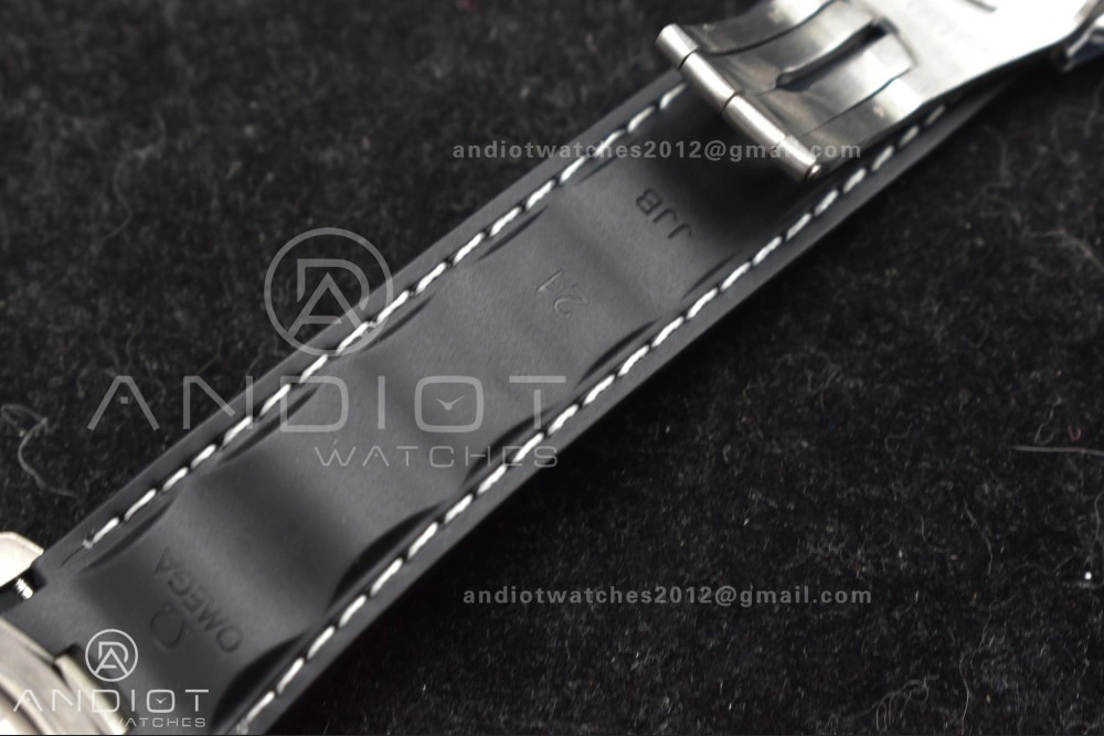 Aqua Terra GMT Worldtimer 43mm Titanium VSF 1:1 Best Edition on SS Bracelet A8938 Super Clone Packable 22