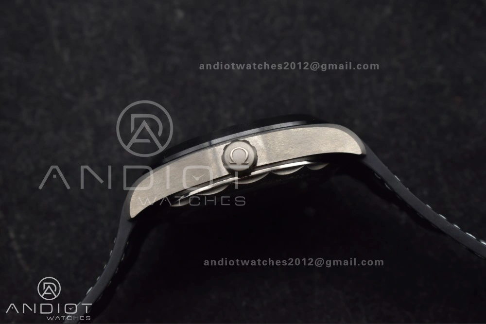 Aqua Terra GMT Worldtimer 43mm Titanium VSF 1:1 Best Edition on SS Bracelet A8938 Super Clone Packable 22
