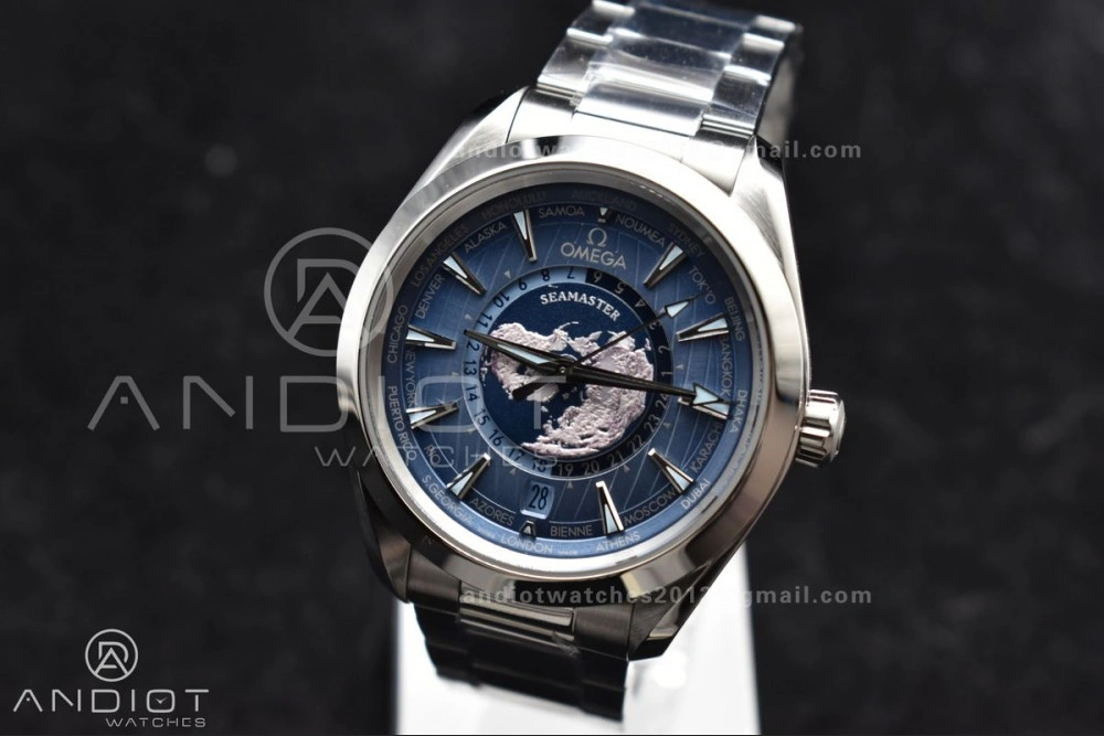 UrbanStyle Aqua Terra GMT Worldtimer 43mm VSF 1:1 Best Edition Summer Blue Dial On Stainless Bracelet A8938 Super Clone 518