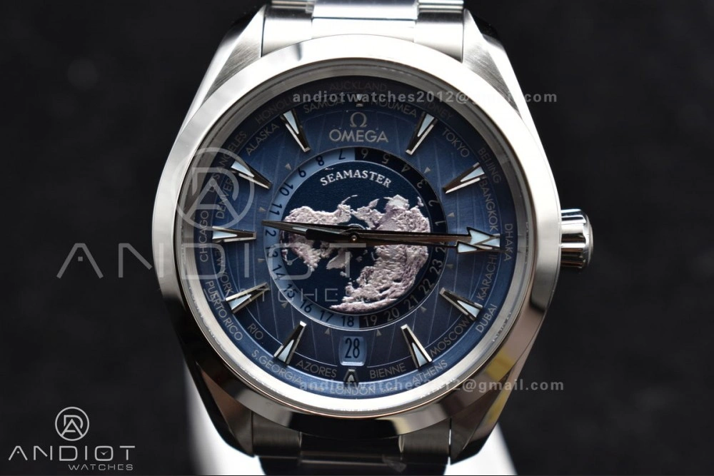 Aqua Terra GMT Worldtimer 43mm VSF 1:1 Best Edition Summer Blue Dial On Stainless Bracelet A8938 Super Clone Vibrant 26