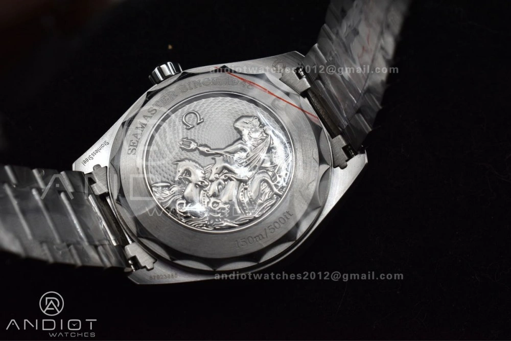 Aqua Terra GMT Worldtimer 43mm VSF 1:1 Best Edition Summer Blue Dial On Stainless Bracelet A8938 Super Clone Vibrant 26