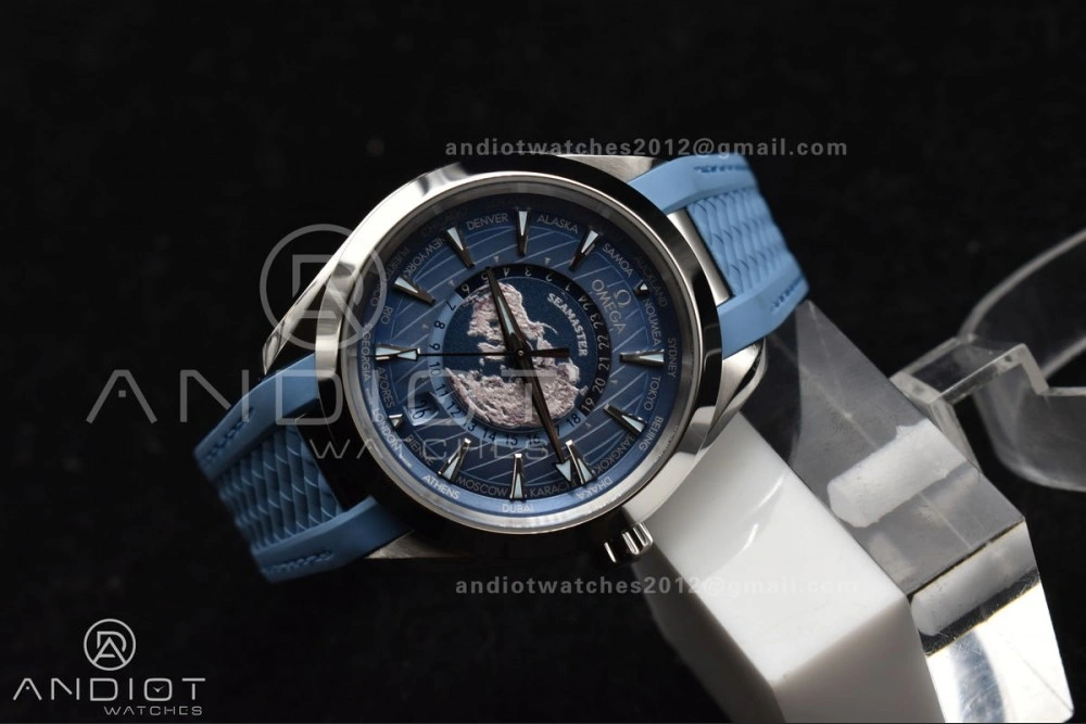 Aqua Terra GMT Worldtimer 43mm VSF 1:1 Best Edition Summer Blue Dial on Blue Rubber Strap A8938 Super Clone Comfortable 511