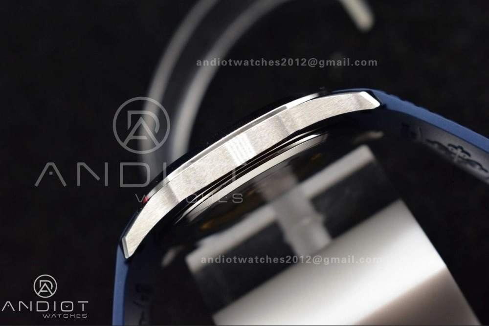 Modern Aquanaut 5168G 42mm SS ZF 1:1 Best Edition Blue Dial on Blue Rubber Strap 324CS 367
