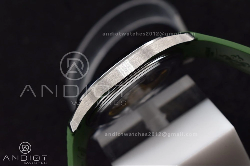 NewStyle Aquanaut 5168G 42mm SS ZF 1:1 Best Edition Green Dial On Green Rubber Strap 324CS 514