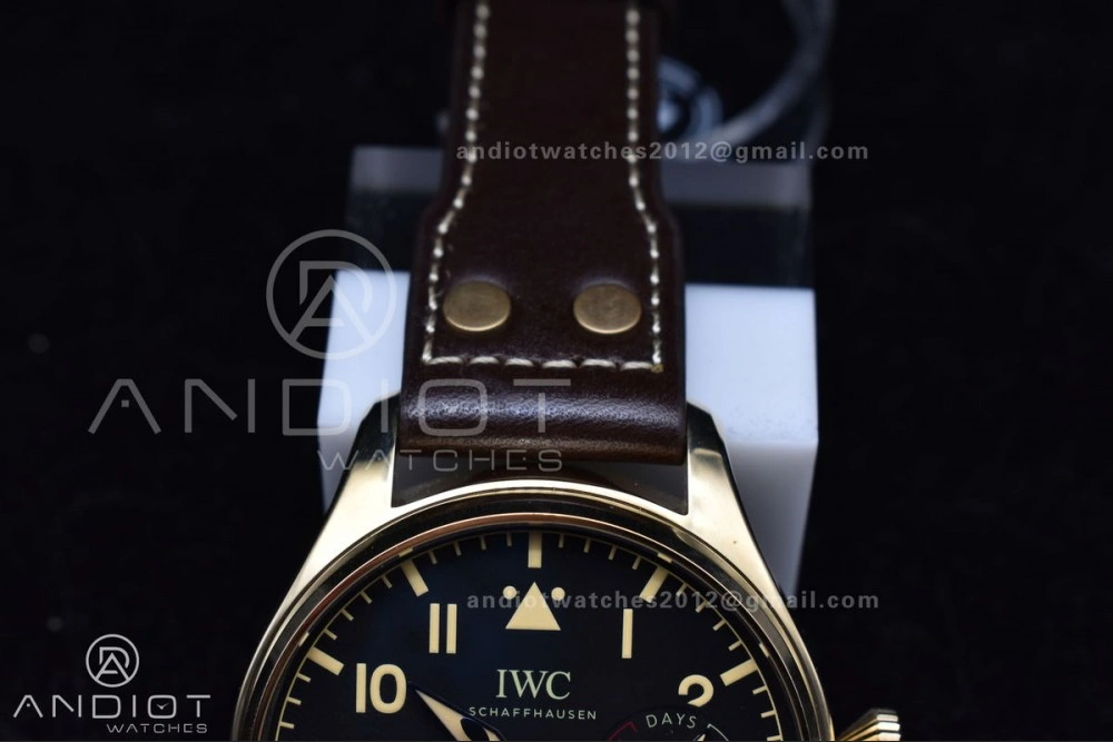 Big Pilot IW501005 Real Bronze ZF 1:1 Best Edition Black Dial on Brown Leather Strap A Minimalist 519