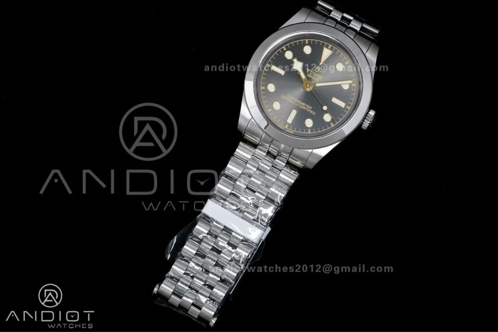Black Bay 39mm SS KRF 1:1 Best Edition Anthracite Dial on Jubilee Bracelet A Chic 1252