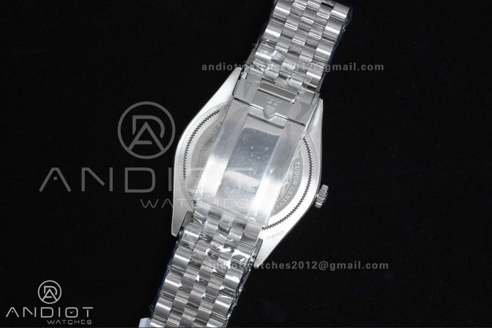 Elegant Black Bay 39mm SS KRF 1:1 Best Edition Anthracite Dial on Jubilee Bracelet SW 1251