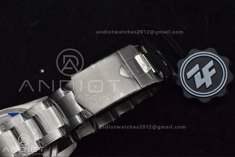Black Bay GMT Pepsi Blue Red Bezel ZF 1:1 Best Edition on SS Bracelet A Practical 1268