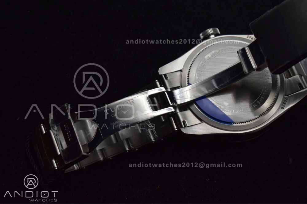 Black Bay GMT Pepsi Blue Red Bezel ZF 1:1 Best Edition on SS Bracelet A Practical 1268