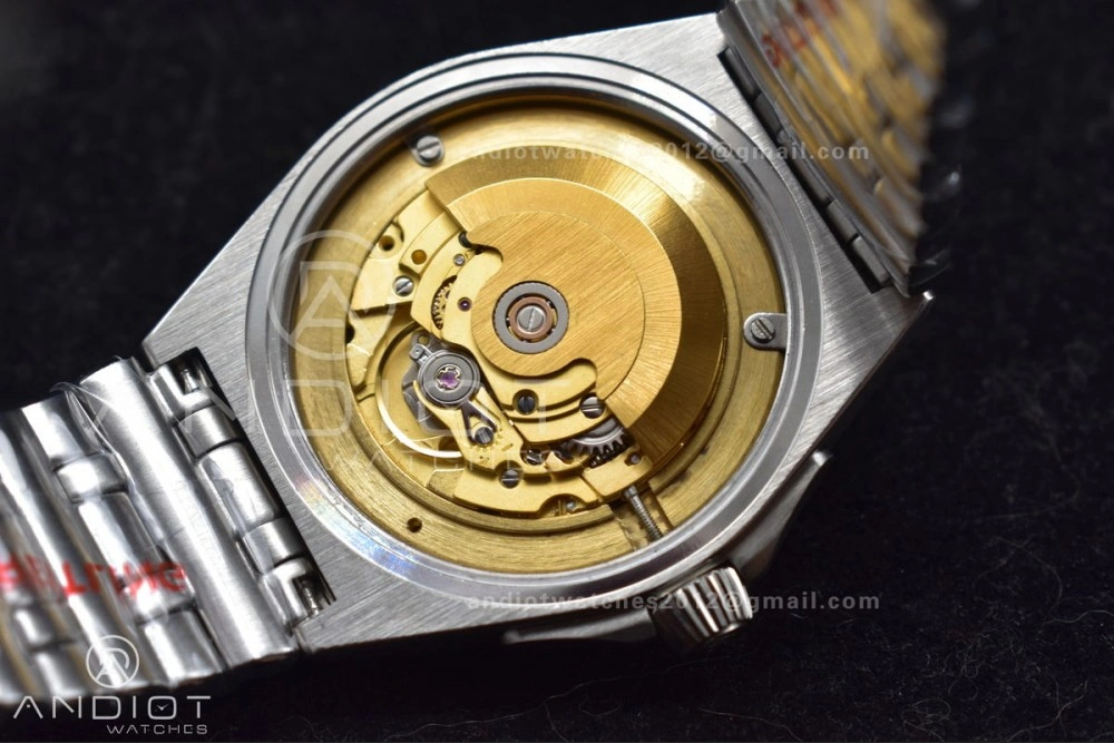 Breathable Breitling BLS Factory Chronomat Automatic 1:1 Best Edition GMT 40mm Black Dial On SS Bracelet A 172