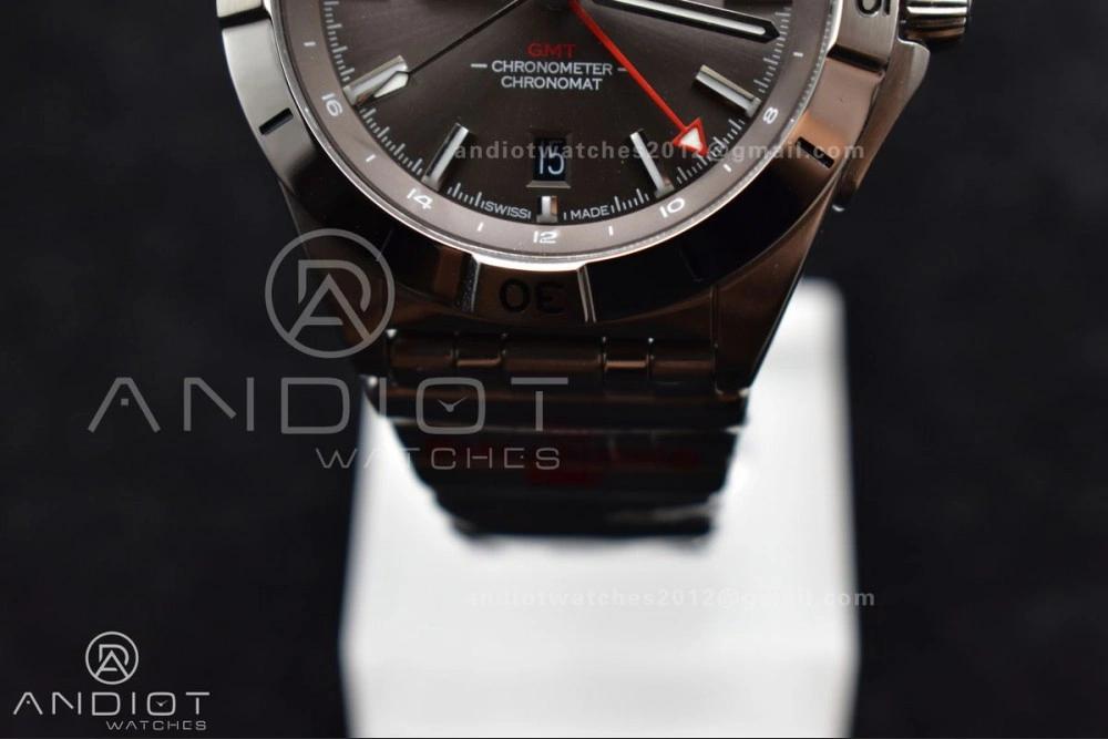 Breitling BLS Factory Chronomat Automatic 1:1 Best Edition GMT 40mm Grey Dial on SS Bracelet A SoftTouch 529