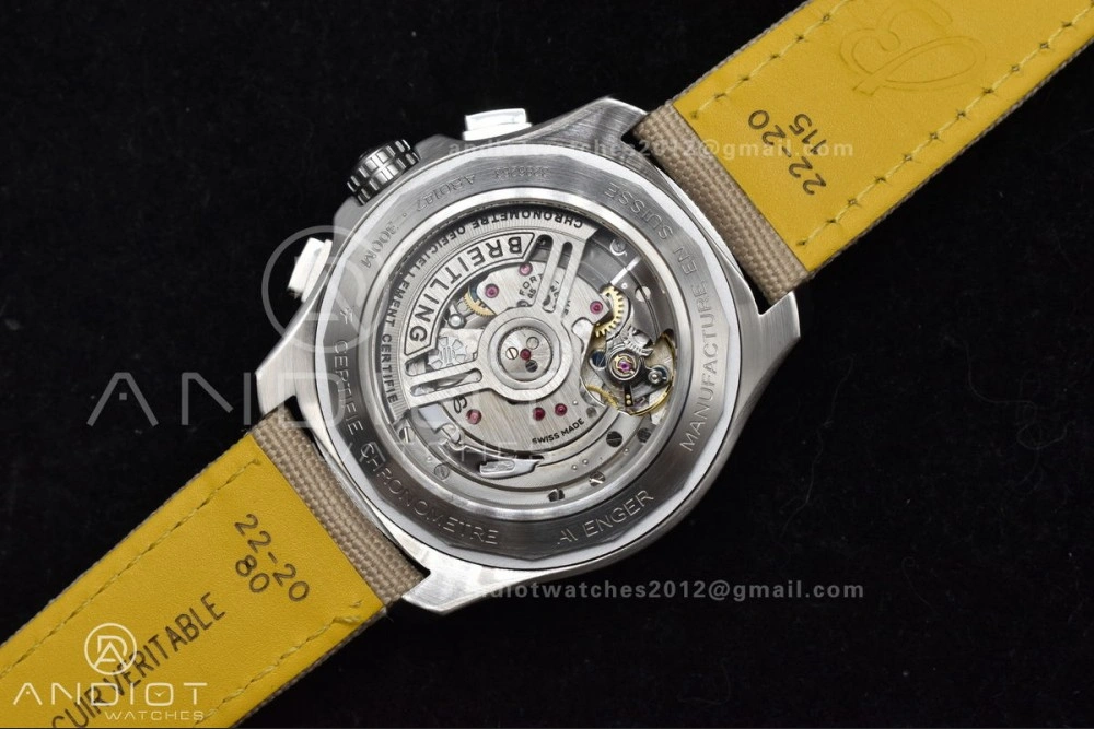 Chronograph Avenger B01 44mm BLSF 1:1 Best Edition Khaki Dial On Nato Strap A Functional 165