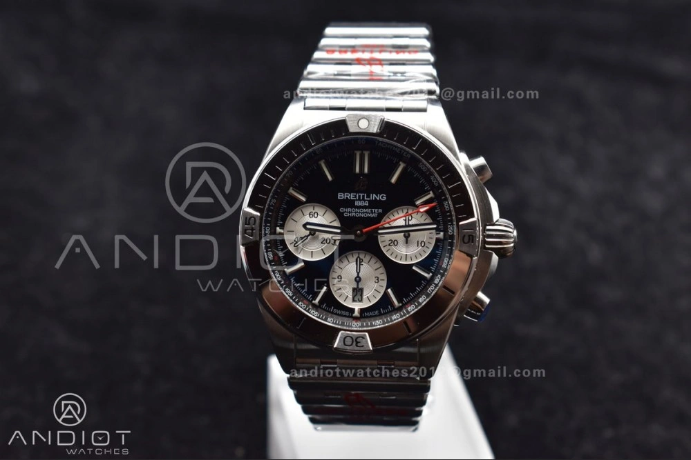 Chronomat B01 42mm SS BLSF 1:1 Best Edition Black Dial on SS Bracelet A Snug 167