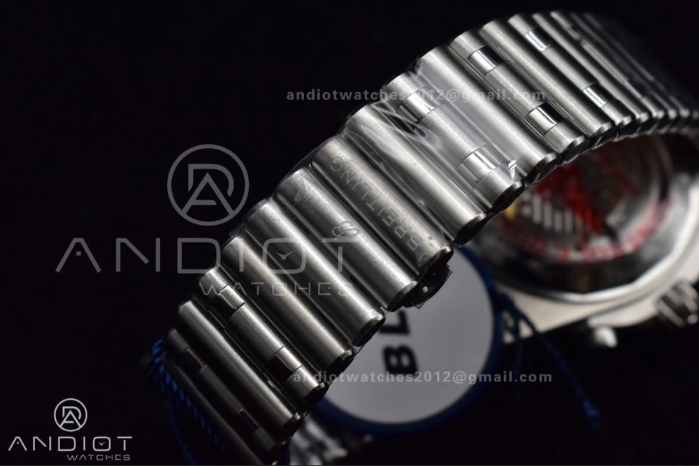 Chronomat B01 42mm SS BLSF 1:1 Best Edition Black Dial on SS Bracelet A Snug 167