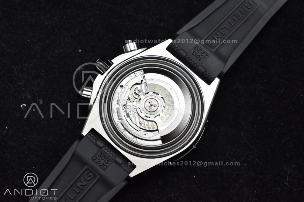 Bright Chronomat B01 44mm SS BLSF 1:1 Best Edition Green Dial On Robber Bracelet A 171