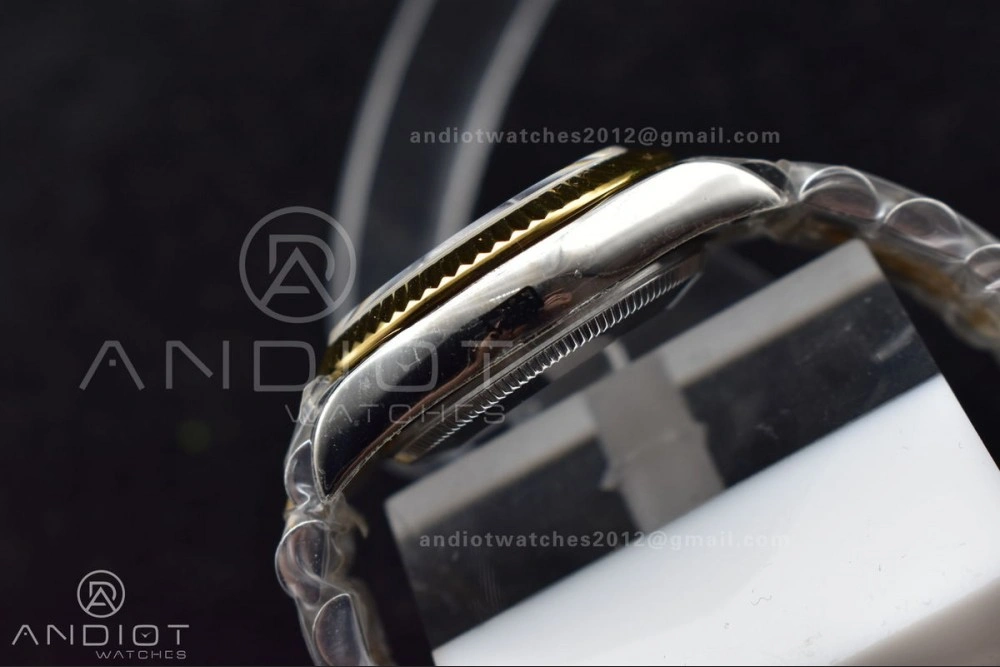 Comfortable DateJust 31 Ladies 278289 WF 316L Steel Green Dial Fluted Bezel and Markers on President Syle Bracelet 553