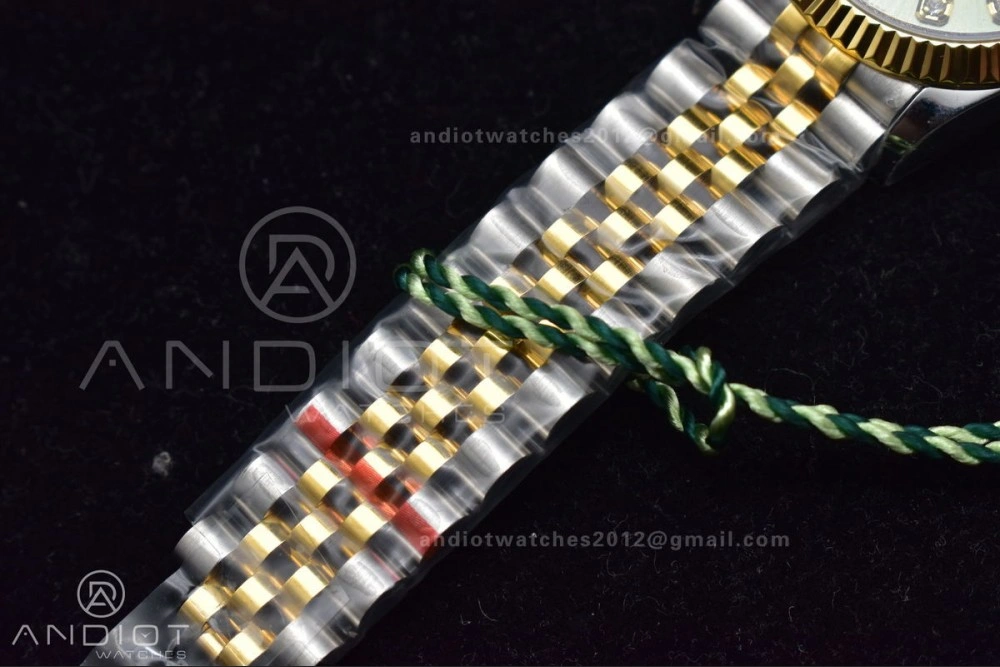 Comfortable DateJust 31 Ladies 278289 WF 316L Steel Green Dial Fluted Bezel and Markers on President Syle Bracelet 553
