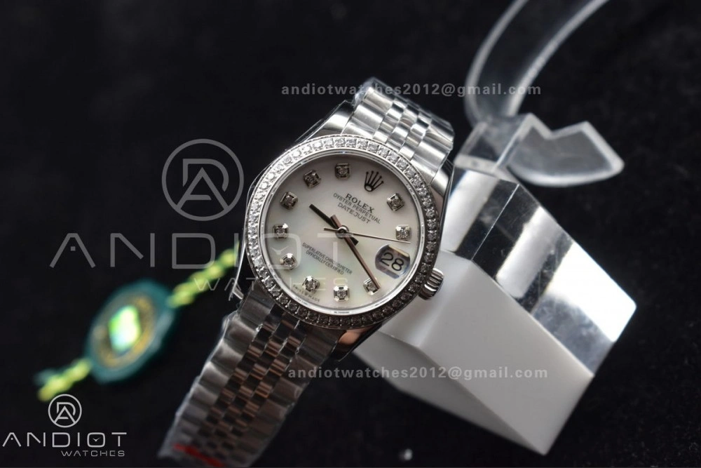 DateJust 31 Ladies 278289 WF 316L Steel White Dial Fluted Bezel On President Syle Bracelet Seasonal 408