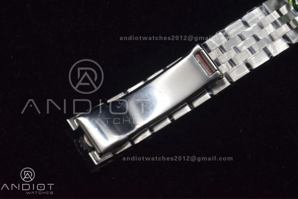 DateJust 31 Ladies 278289 WF 316L Steel White Dial Fluted Bezel On President Syle Bracelet Seasonal 408