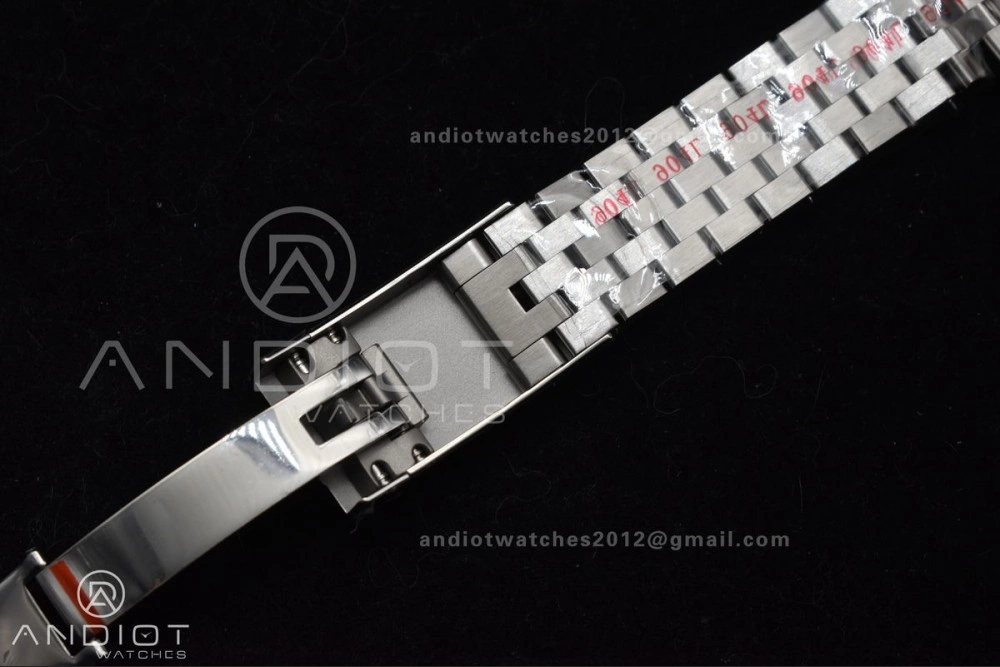Breathable DateJust 41 126330 Wimbledon 904L SS ARF 1:1 Best Edition Gray Dial Green Roman On Jubilee Bracelet Vr 589
