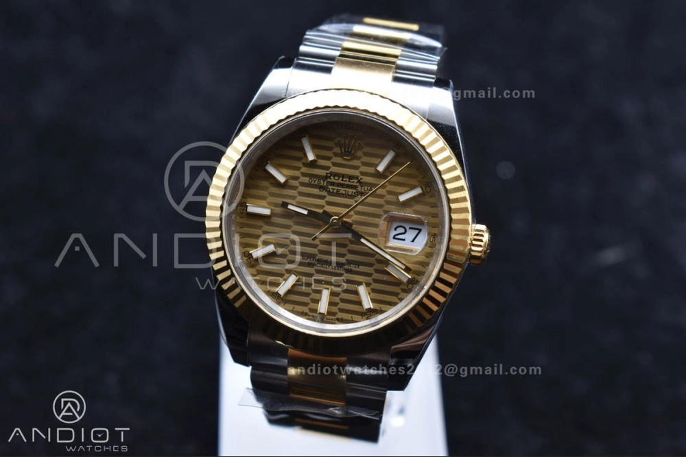 Sleek DateJust 41 126333 Clean 1:1 Best Edition 904L Steel YG Textured Dial on SS YG Oyster Bracelet VR 608