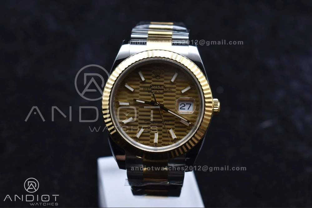 Sleek DateJust 41 126333 Clean 1:1 Best Edition 904L Steel YG Textured Dial on SS YG Oyster Bracelet VR 608