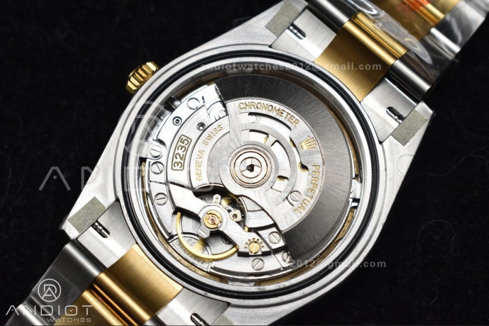 Sleek DateJust 41 126333 Clean 1:1 Best Edition 904L Steel YG Textured Dial on SS YG Oyster Bracelet VR 608