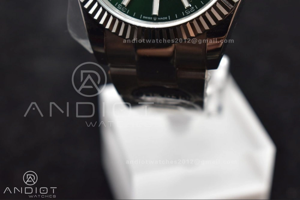 TravelReady DateJust 41 126334 DIWF 1:1 Best Edition 904L Steel Green Sundust Dial on Oyster Bracelet SA 648
