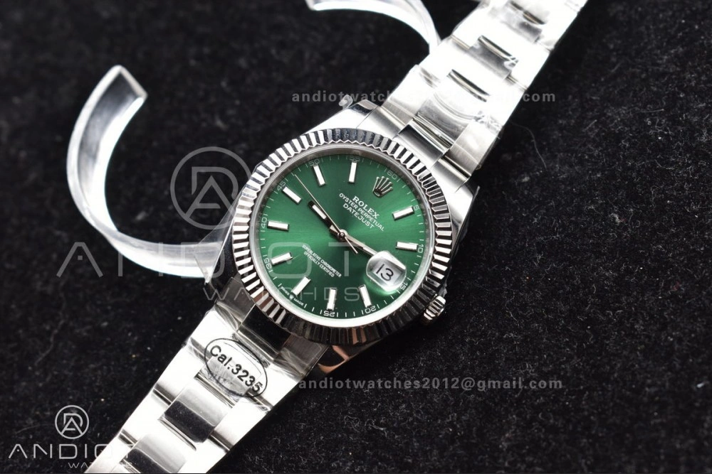 TravelReady DateJust 41 126334 DIWF 1:1 Best Edition 904L Steel Green Sundust Dial on Oyster Bracelet SA 648