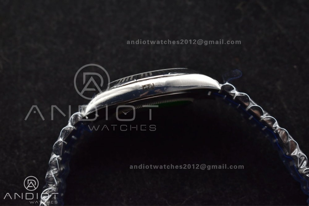 Refined Day Date 40 SS 228239 THBF 1:1 Best Edition Green Roman Dial on President Bracelet VR3255 (Gain Weight) 662