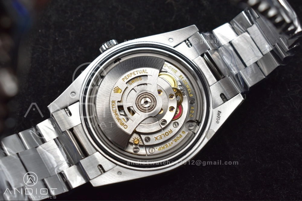 Refined Day Date 40 SS 228239 THBF 1:1 Best Edition Green Roman Dial on President Bracelet VR3255 (Gain Weight) 662