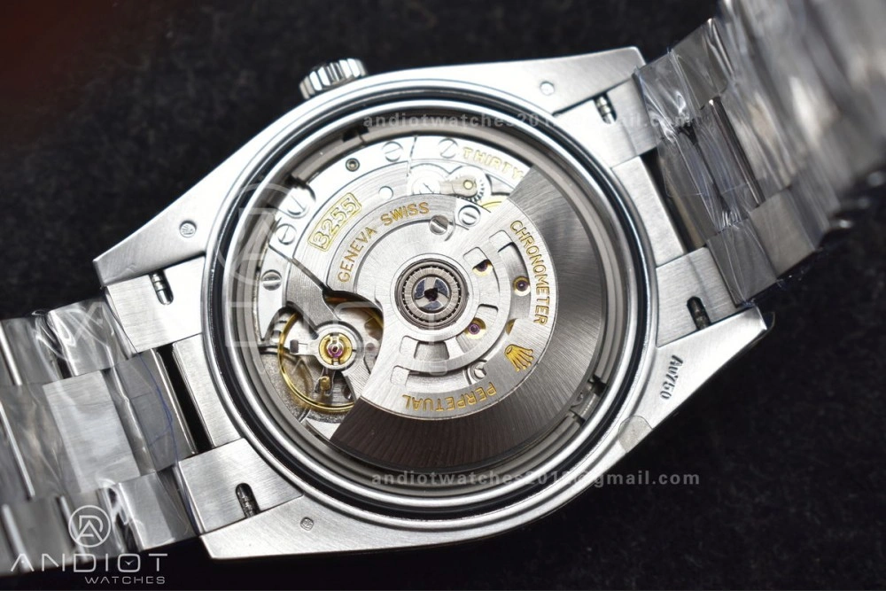 Refined Day Date 40 SS 228239 THBF 1:1 Best Edition Green Roman Dial on President Bracelet VR3255 (Gain Weight) 662
