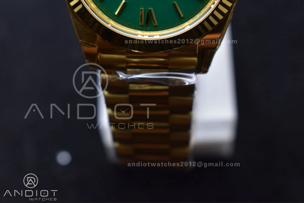 HighQuality Day Date 40 YG 228238 THBF 1:1 Best Edition Green Roman Dial on President Bracelet VR3255 (Gain Weight) 669