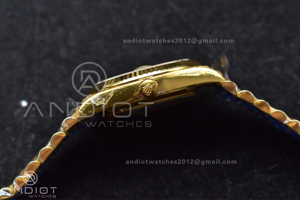 HighQuality Day Date 40 YG 228238 THBF 1:1 Best Edition Green Roman Dial on President Bracelet VR3255 (Gain Weight) 669