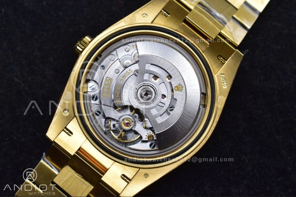 HighQuality Day Date 40 YG 228238 THBF 1:1 Best Edition Green Roman Dial on President Bracelet VR3255 (Gain Weight) 669