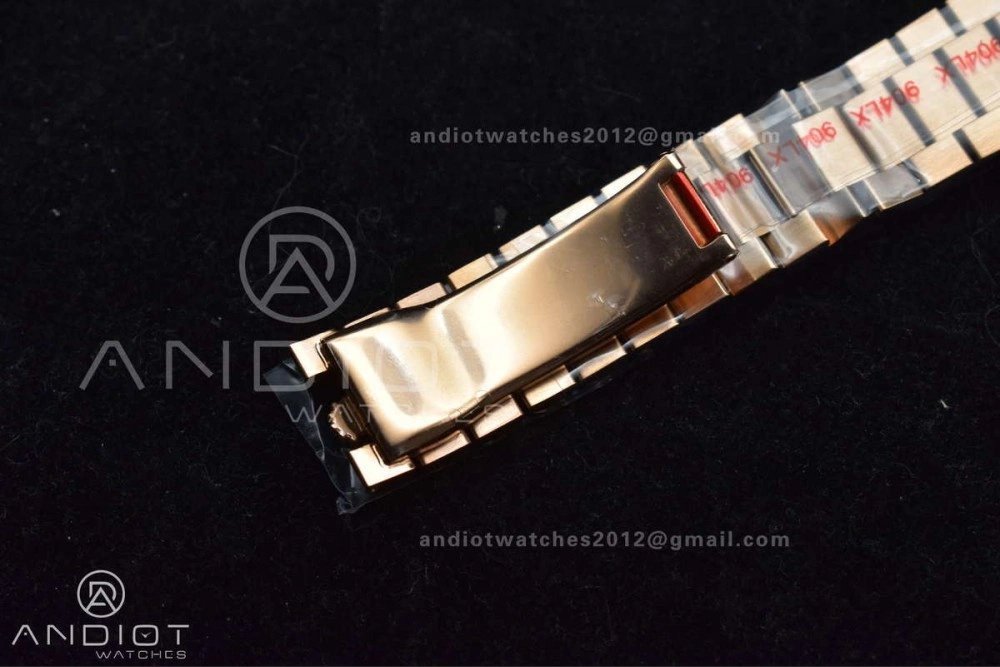 WellDesigned DayDate 40 RG JDF 904L Steel Meteorite Dial Crystal Markers On President Bracelet A 708