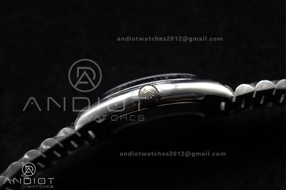 DayDate 40 SS GSF Gain Weight Green Roman Dial Bezel on President Bracelet A OdorResistant 719