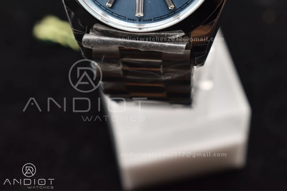 TimelessDesign DayDate 40 SS GSF Gain Weight Iced Blue Crystal Dial On President Bracelet A 720