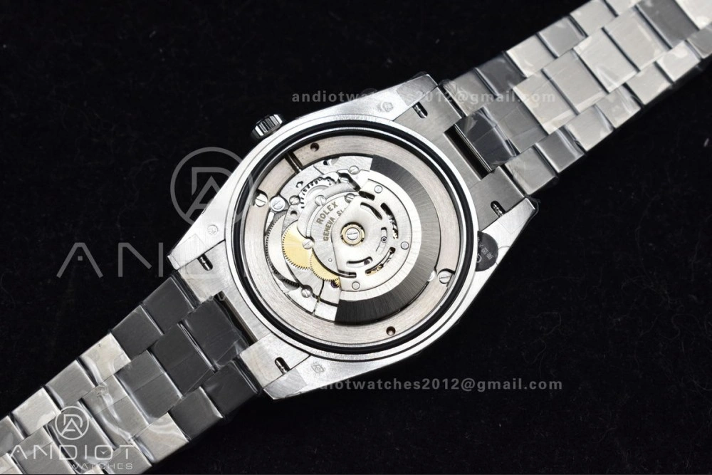 TimelessDesign DayDate 40 SS GSF Gain Weight Iced Blue Crystal Dial On President Bracelet A 720