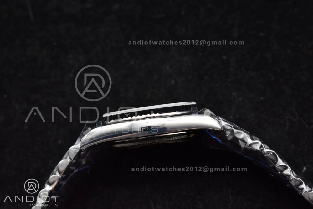 DayDate 40 SS QF Best Edition 904L Steel Blue Black Dial on President Bracelet A2836 V4 (Gain Weight) Practical 724