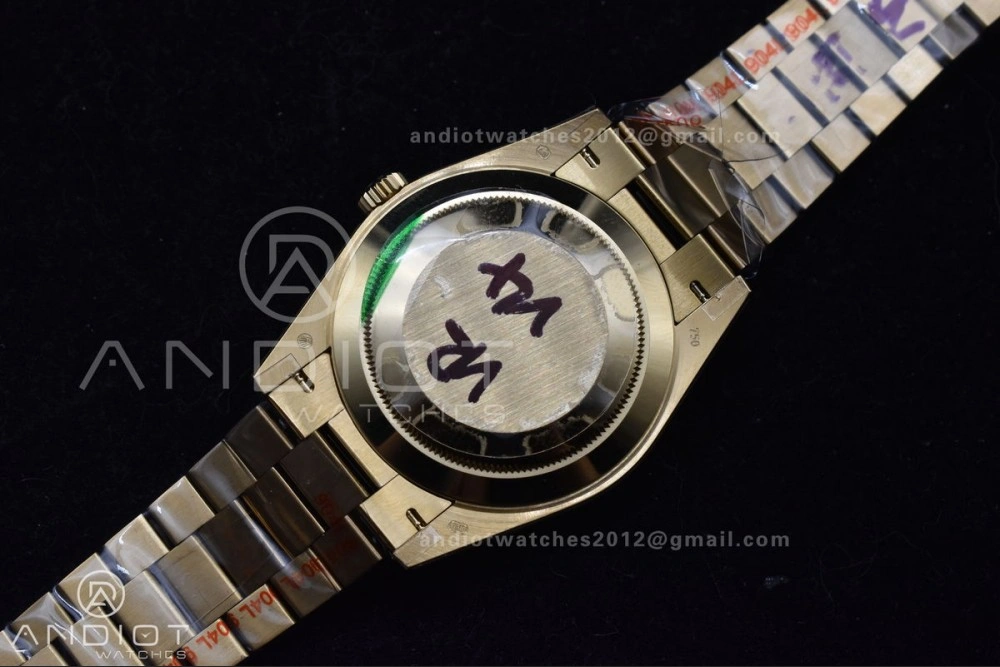DayDate 40 YG GMF Gain Weight 904L Steel Green Dial Roman Markers on President Bracelet A3255 V WellDesigned 754